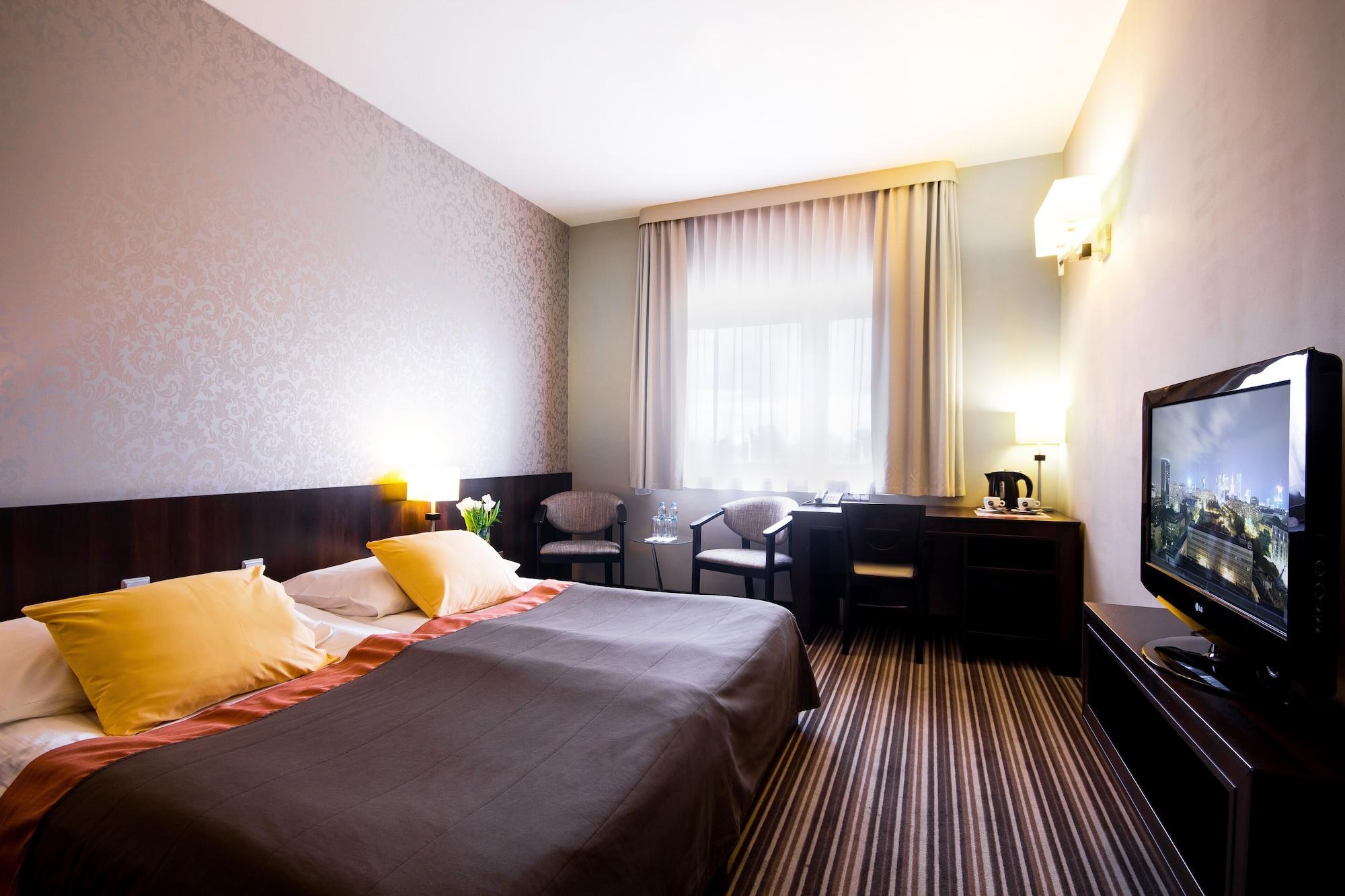 Park Hotel Diament Breslavia Exterior foto