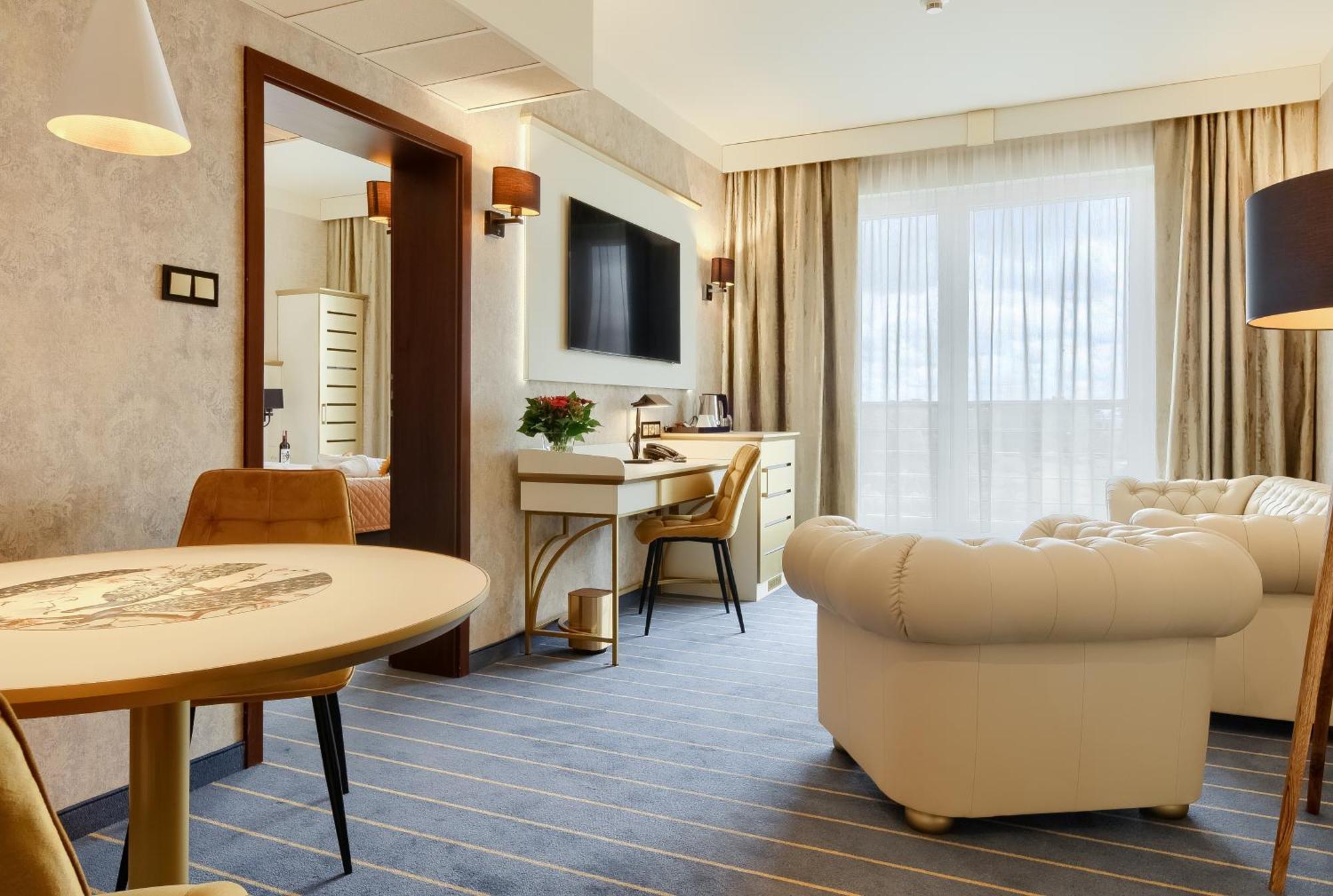 Park Hotel Diament Breslavia Exterior foto