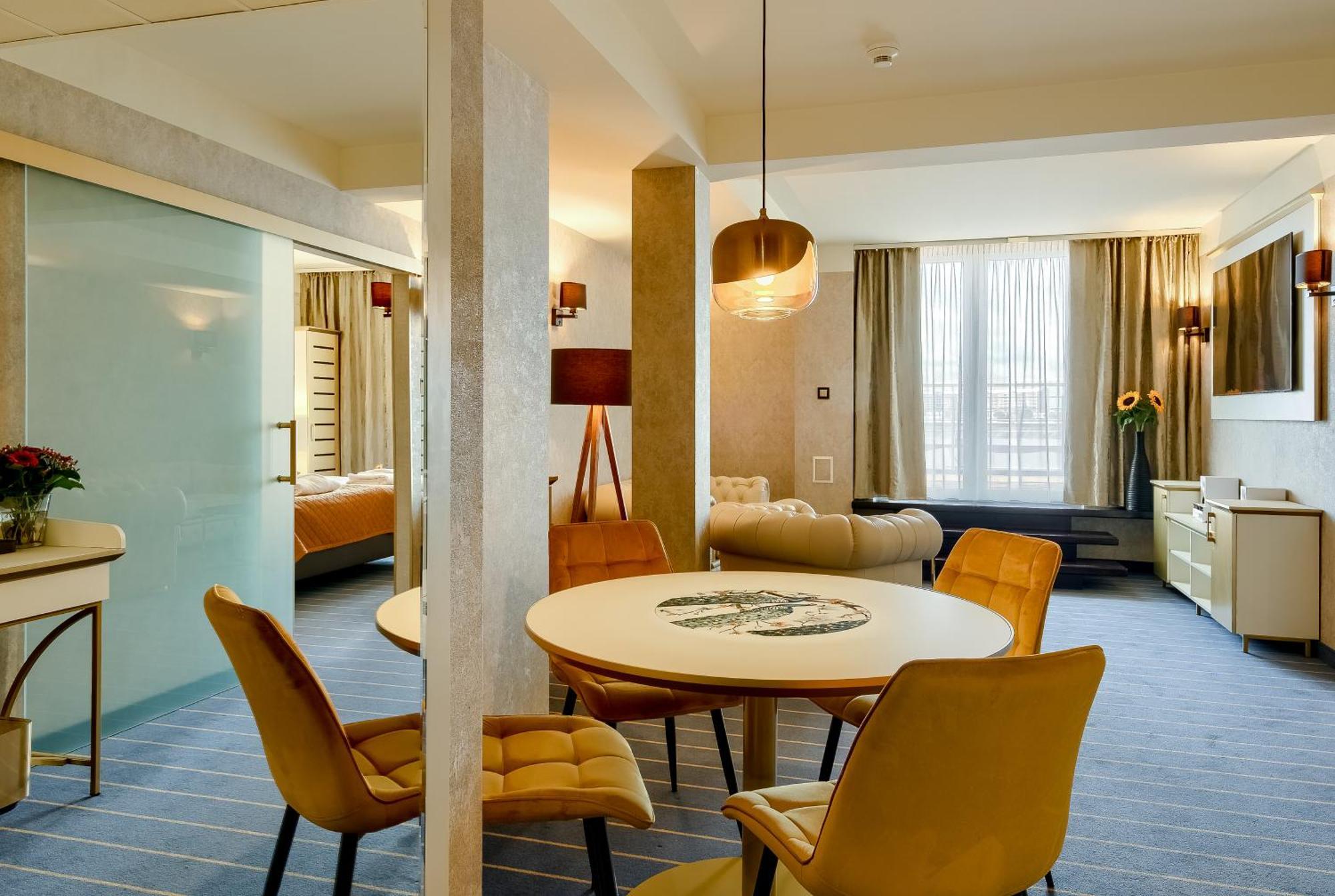 Park Hotel Diament Breslavia Exterior foto